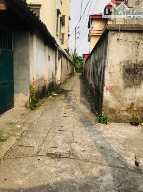 Siêu phẩm Việt Hùng - Đông anh, 30m ra trục chính liên xã, 60m2 vuông vắn đẹp.