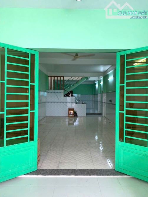 BÁN NHÀ CẠNH TÊN LỬA BÌNH TÂN - HẺM XE HƠI THÔNG - 105M - NGANG 5M - NHỈNH 5 TỶ