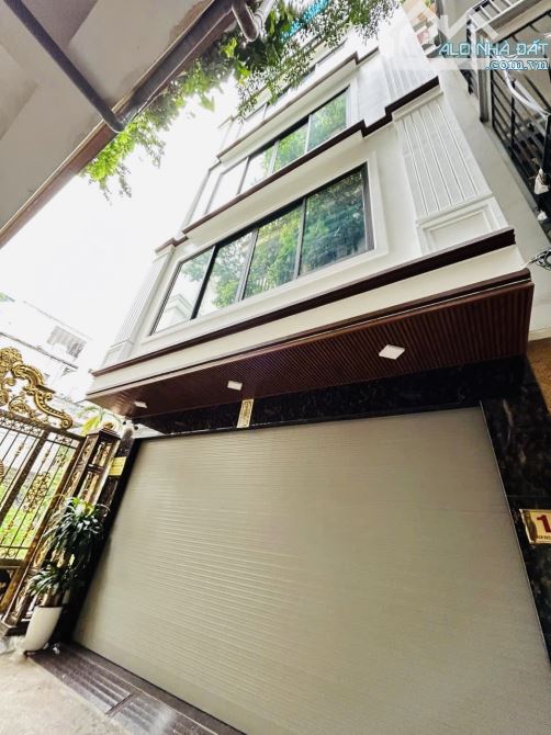 Phân Lô Trung Tâm Cầu Giấy, 75m2 6 Tầng Thang Máy MT 6m, Gara Ô Tô Kinh Doanh Văn Phòng