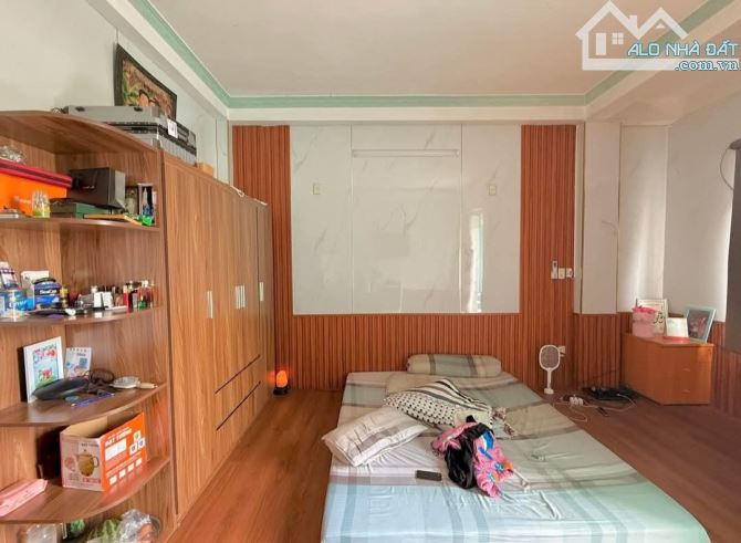 Cần bán nhà 3 tầng mặt tiền đường an hải 17. Sơn trà