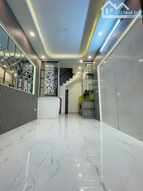 Nhà đẹp Trần Phú văn quán hà đông ô tô tránh sát nhà DT32m2 giá nhỉnh 7 tỷ