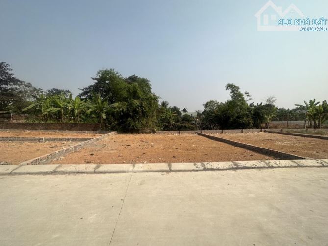 ĐẤT PHÂN LÔ - HÌNH THỬA NỞ HẬU - Ô TÔ 16 CHỖ VÀO NHÀ - MẶT TIỀN RỘNG - ĐẦU TƯ ỔN
