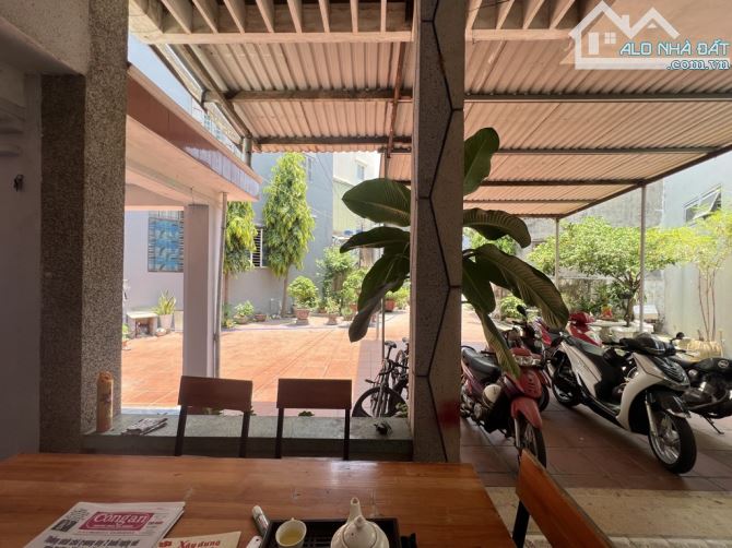 🎉🎉CHỦ XÁC ĐỊNH BÁN ĐẤT TẶNG KHU NGHỈ DƯỠNG CÓ 3 CĂN NHÀ VÀ DÃY TRỌ 5 PHÒNG