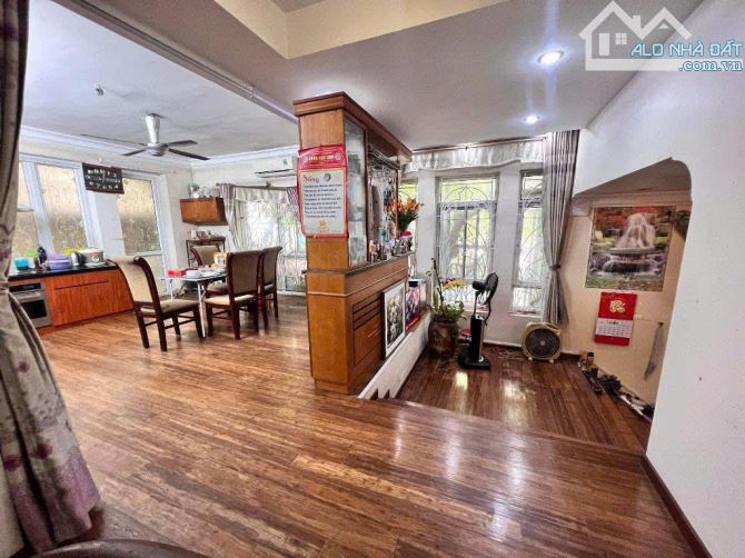 SIÊU BIỆT THỰ LÔ GÓC LÀNG VIỆT KIỀU CHÂU ÂU, MỖ LAO, HÀ ĐÔNG 180m2-5 tầng, nhỉnh 49 tỷ