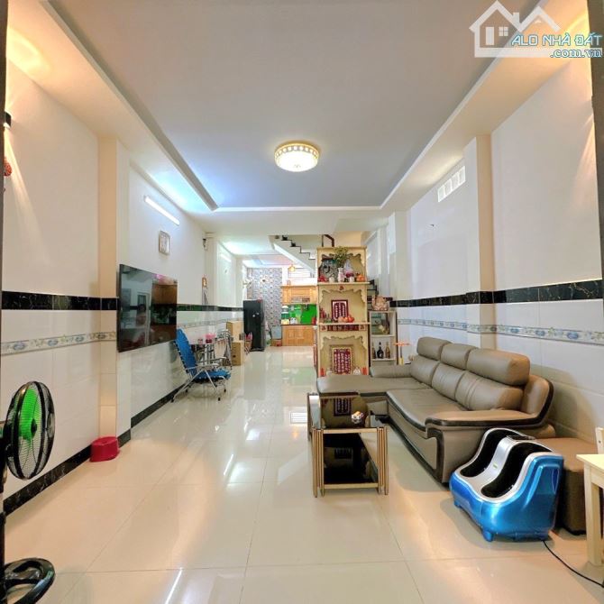 BÁN NHÀ ĐẸP SÁT TỈN.H LỘ 10 - KH.U TÊ.N LỬ.A - HẺM OTO - ( 4X15M )