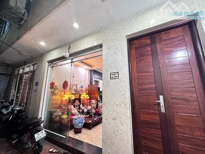 Bán nhà Hồ Đắc Di, gần ô tô, hồ, trường học