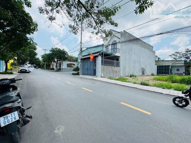 Bán Đất Sổ Riêng 100% Thổ Cư Mặt Tiền Kinh Doanh gần Chùa Từ Đức, gần Chợ Quang Thắng