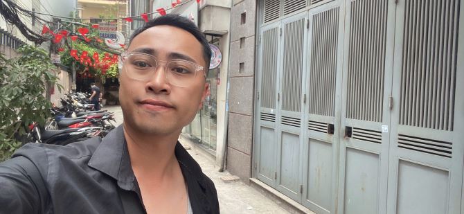 Chùa Láng - Phân lô - Mặt tiền 4,6m - Ô tô qua nhà - Thoáng trước sau - Nhà dân xây ở ngay