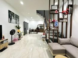 BÁN GẤP MẶT TIỀN CỘNG HÒA - ĐỐI DIỆN SIÊU THỊ VIM COM - 4*24 - 1 TRỆT 1 LẦU