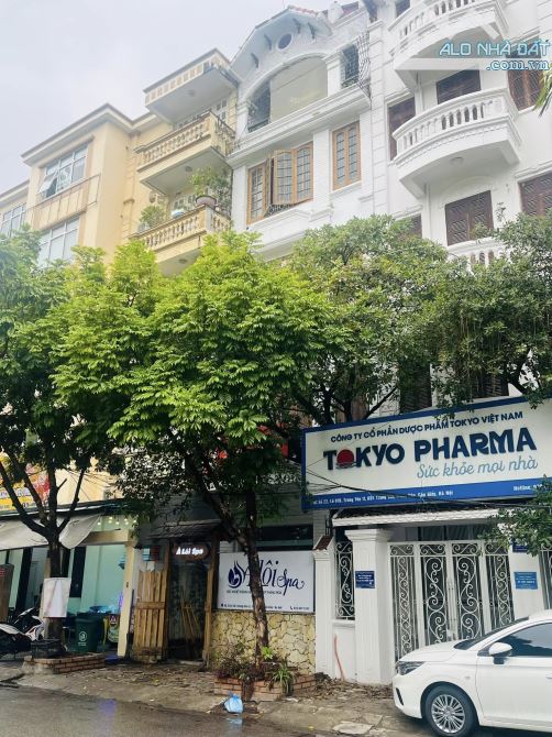 CHO THUÊ BIỆT THỰ AN DƯƠNG-TÂY HỒ ,Ô TÔ TRÁNH 205MX5T- KD-VP...CHỈ 40TR/1TH