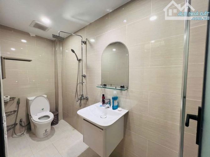 Bán nhà hẻm 4m Quang Trung, P11, GV, 4,3 x 13, 5 tầng, giá: 7.3 tỷ TL