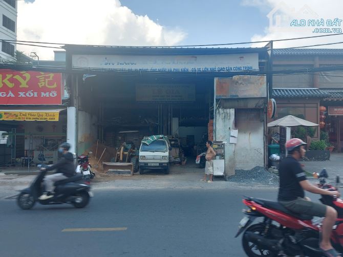 🏢 Mặt tiền Âu Cơ, Tân Bình – 10m*28m – giá thuê chỉ 60 triệu