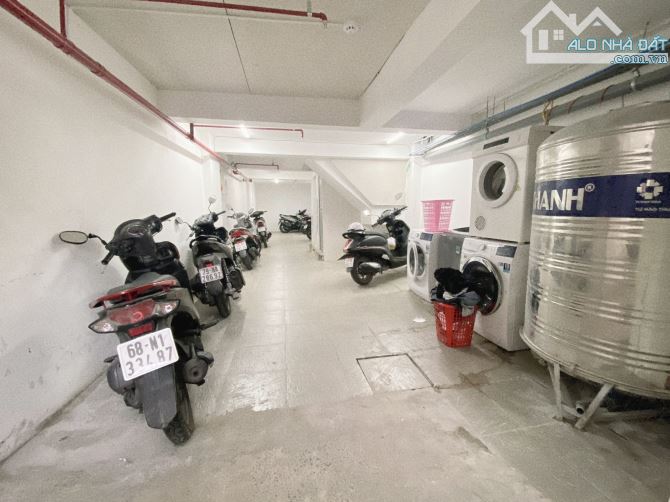Bán Gấp Building Mặt Tiền Đường Bùi Hữu Nghĩa, Bình Thạnh, Chỉ 32 Tỷ