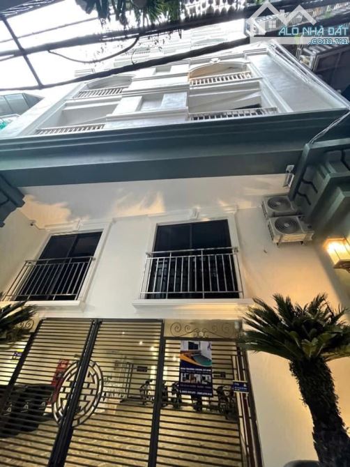 BÁN TÒA APARTMENT PHỐ TRẦN DUY HƯNG - 178M² x 7T THANG MÁY- DÒNG TIỀN 180TR/TH- GIÁ 36 TỶ