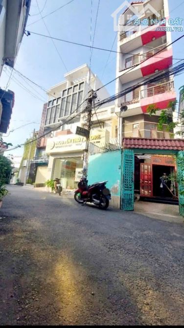 Nhà bán đường Trung Mỹ Tây, DTSD 83m2, 5 tầng, giá nhỉnh 6 tỷ