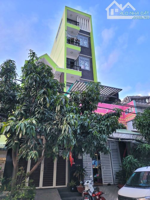 Gấp Bán nhà 6 Tầng, có thang máy, 83m2, hẻm xe tải 2 chiều, ngay Vòng Xoay An Lạc,