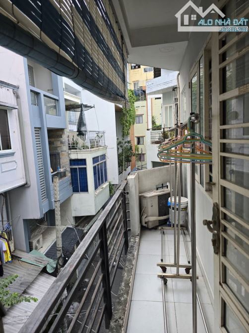 BÁN NHÀ HẺM 2 MẶT Ô TÔ – NGUYỄN ĐÌNH CHIỂU, Q3 – 1 BƯỚC RA MẶT TIỀN LỚN - CHỈ 11.7 TỶ TL