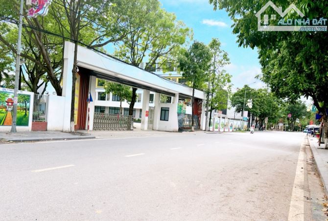 Đông Anh,xã Nam Hồng sẵn nhà 63m2,cách ô tô tránh 100m,ngay trường Quốc tế PASCAL