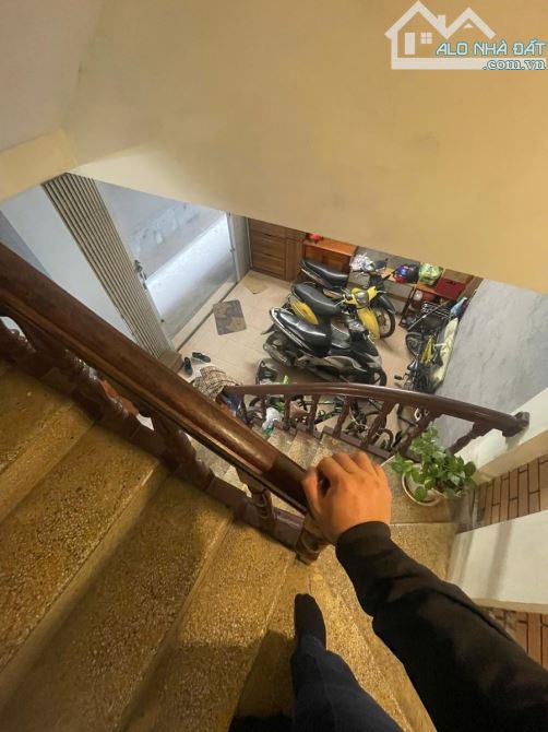 BÁN GẤP LÊ TRỌNG TẤN THANH XUÂN 38M2 4 TẦNG GIÁ CHỈ HƠN 9 TỶ