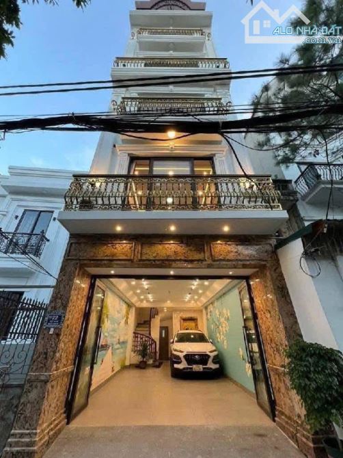 BÁN NHÀ MP CẦU GIẤY, GARA Ô TÔ, 2 MẶT THOÁNG, KINH DOANH ĐỈNH, THÔNG CÁC NGẢ.