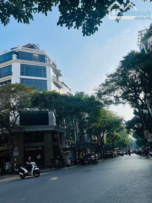 BÁN NHÀ MẶT PHỐ TUỆ TĨNH - HBT 60m X8 TẦNG - MẶT TIỀN 15m - GIÁ: 78 TỶ - LÔ GÓC SIÊU ĐỈNH