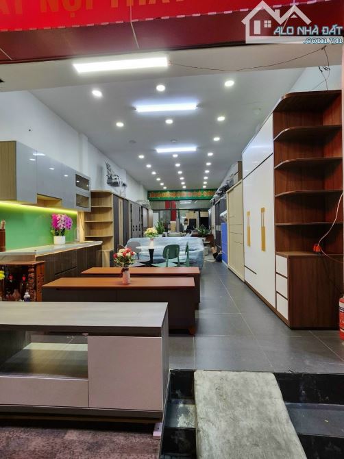 HOT Mặt tiền KD đường 40m Nguyễn Oanh 133m2(5x27) cấp 4 gần chợ 18 tỷ