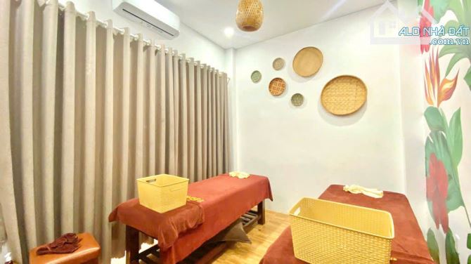 Bán nhà 3 tầng sát ngay Lâm hoành cách biển chưa tới 100m đang làm SPA