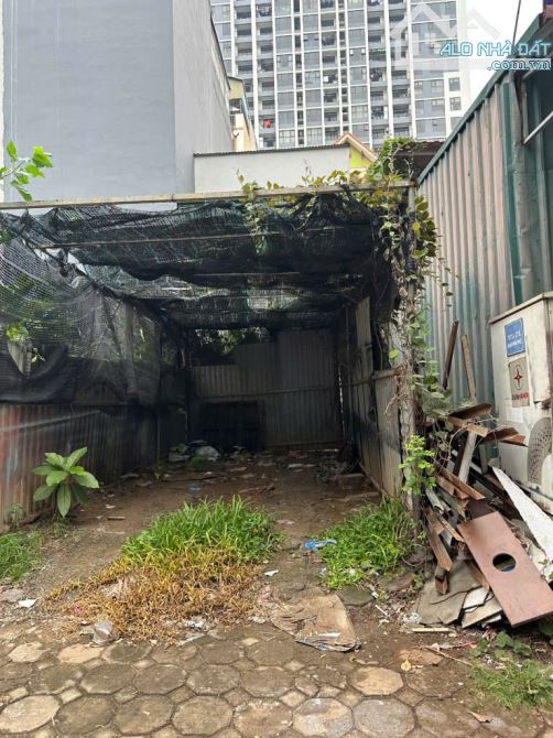 Bán đất Hoàng Công Chất 52m2 đẹp long lanh,MT 5m ô tô tránh,xây CCMN tuyệt vời,giá 16 tỷ