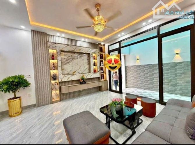 Bán nhà Trung tâm Minh Khai, Felizhome,43m2, 5T, sát ô tô, 6.9 tỷ