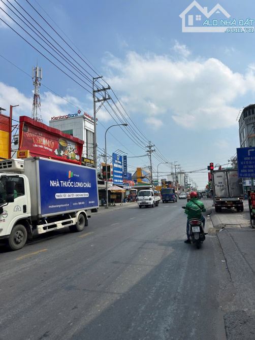 BÁN 678M² FULL THỔ CƯ ĐẤT MẶT TIỀN ĐƯỜNG LÊ VĂN KHƯƠNG, QUẬN 12