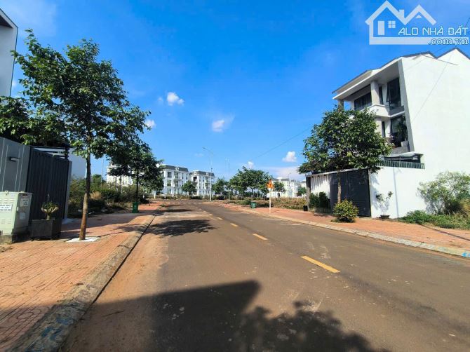💥 Bán 2 Lô lk TDP8- Tân An ( 10m*24m ). Giá 11.9 tỷ (bớt lộc)