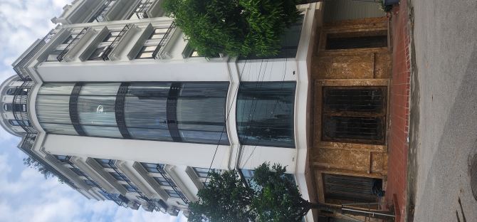 Bán tòa nhà văn phòng yên xá tân triều, vỉa hè kinh doanh dt120m 10 tầng mt6m giá 31 tỷ