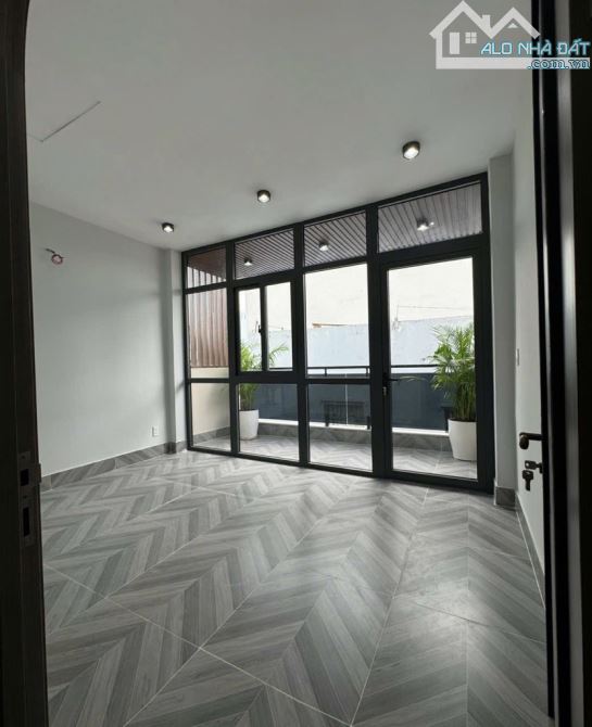 🏠Nhà  Hậu Giang, P12, Q6. DT 7,3 x 7, 3 tầng. Giá 6,1 tỷ TL. - 10