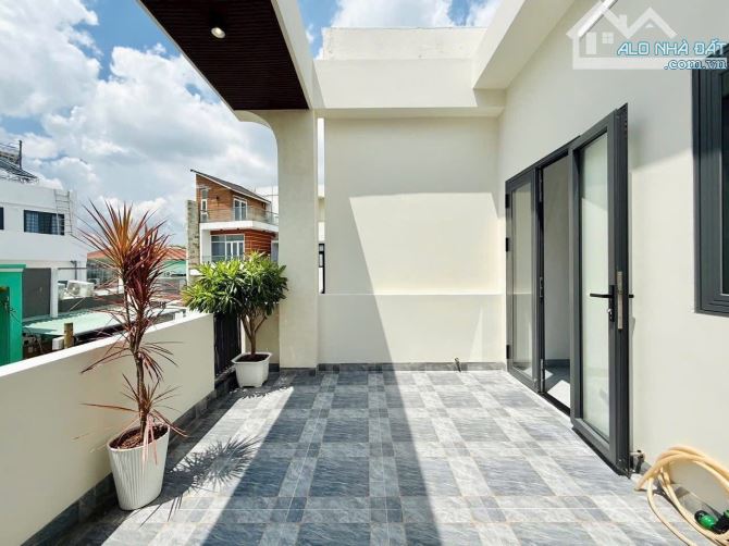 Nhà mặt phố giá rẻ đường Nguyễn Công Trứ, Q1 đang cho thuê 25tr/tháng - Giá 5tỷ090/52m2 - 10
