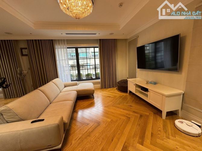 BIỆT THỰ  MT NGUYỄN VĂN THỦ VS MẠC ĐỈNH CHI- NGANG 8,5M- 4 TẦNG- 88 TỶ - 10