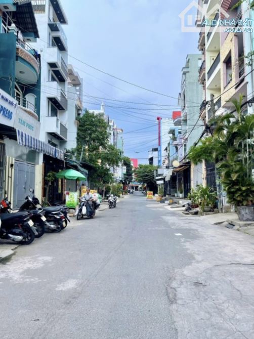 🏡SIÊU CHDV 5TẦNG 100M2➖13PN➖FULL NỘI THẤT➖DÒNG TIỀN 70 Tr/Tháng➖KẾ BÊN KHU PHAN XÍCH LONG - 10