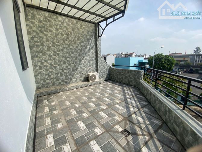 Nhà trung tâm hành chính Dĩ An, phường Dĩ An, thành phố Dĩ An. - 10