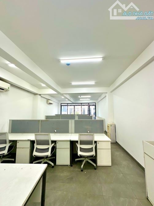 TÒA NHÀ VĂN PHÒNG 8 TẦNG - MẶT TIỀN TRƯƠNG QUỐC DUNG - NGUYỄN VĂN TRỖI - CHỈ 35 TỶ - 10