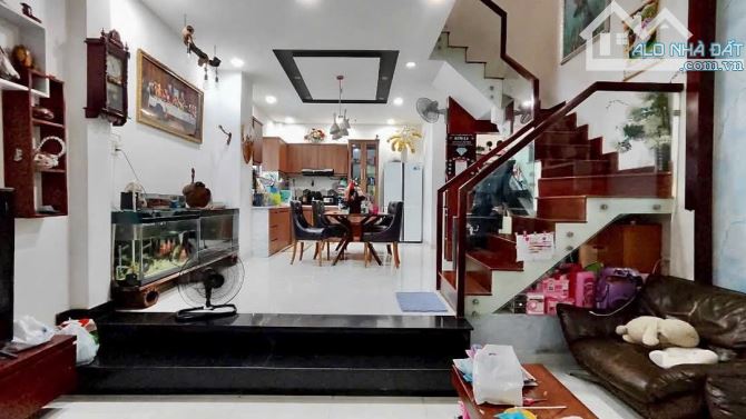 Bán nhà như hình, góc 2 MT Lê Đức Thọ, P6, Gò Vấp. 5x10m, 4tấm. HXH 5m, 7.3tỷ - 11