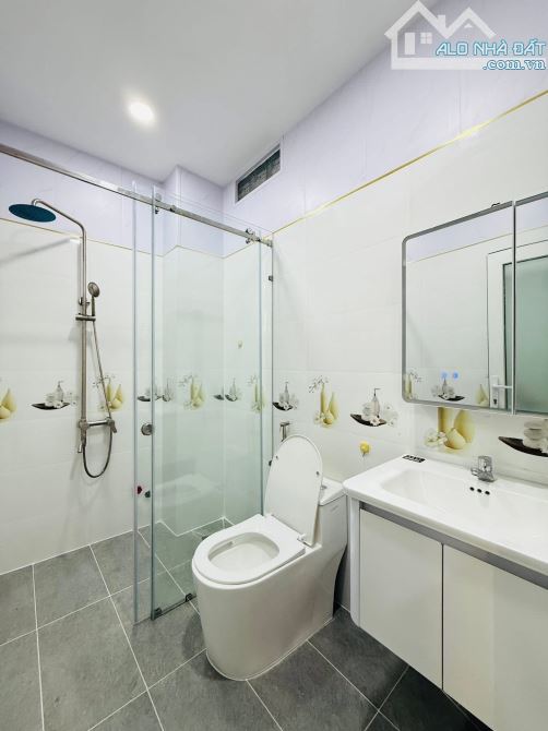 GIA ĐÌNH ĐỊNH CƯ BÁN NHÀ TRẦN THÁNH TÔNG, P15, TÂN BÌNH - GIÁ:4TỶ380/71,3M2 (4,6x15,5M) - 11