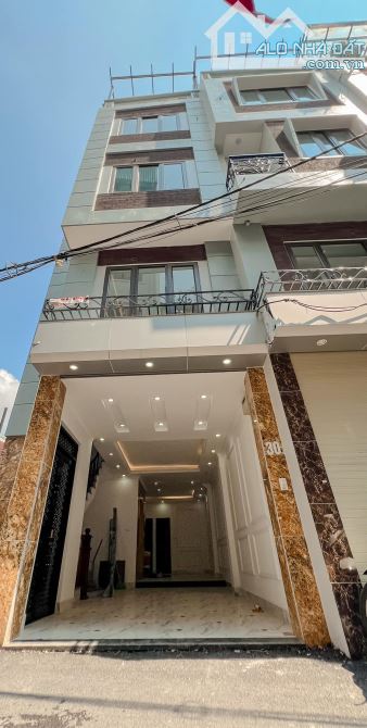 Nhà mới đẹp Vũ Văn Cẩn Hà Đông. Sổ A4 59m, 5 tầng thang máy MT4m5 Giá 16 tỷ Ô tô vào nhà - 1