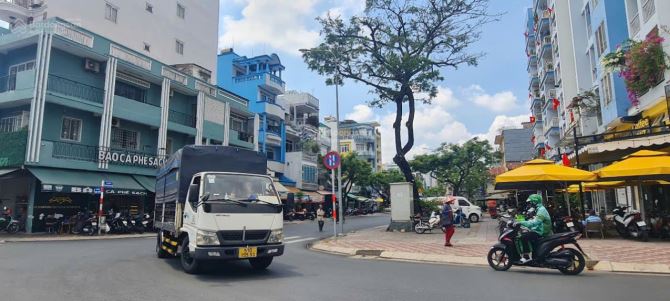 Bán nhà mặt tiền Nguyễn Văn Của - Tùng Thiện Vương, Q8 - 4.5x20m - nhỉnh 15 tỷ - đang cho - 1