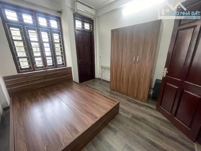 BÁN NHÀ 5 TẦNG HOÈ THỊ , NAM TỪ LIÊM, Ô TÔ VÀO NHÀ ,KINH DOANH ĐỈNH, 40M 5 TẦNG, HƠN 8 TỶ - 1