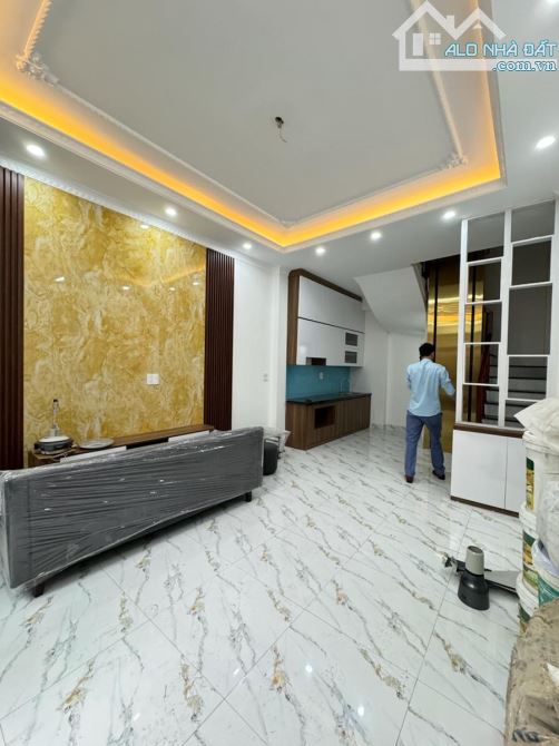 SIÊU PHẨM ĐẠI LA, HAI BÀ TRƯNG. LÔ GÓC. THANG MÁY.NHÀ MỚI.GẦN PHỐ.THOÁNG SÁNG.AN SINH ĐỈNH - 1