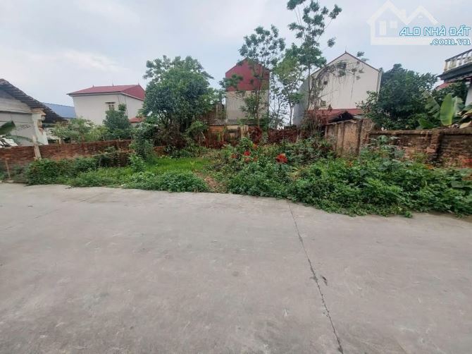 Trục chính đường rộng 9m giá hơn 1 tỷ 👉 quang lãng - phú xuyên - 1