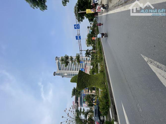 Bán đất đường Lê Hồng Phong - DT 3900m - SĐCC - xây cao tầng - giá bán 30 triệu/m - 1