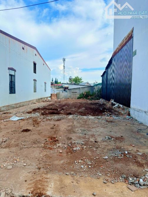 ĐẤT FULL THỔ CƯ MẶT TIỀN NƠ TRANG GƯ: GIÁ 3.68 tỷ - 1