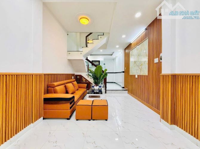 ⚜️Nhà mới xây ngay đường Nguyễn Khoái, Quận 4 / 58.8m2 / Giá 2 Tỷ 460 (Full 100%) - 1
