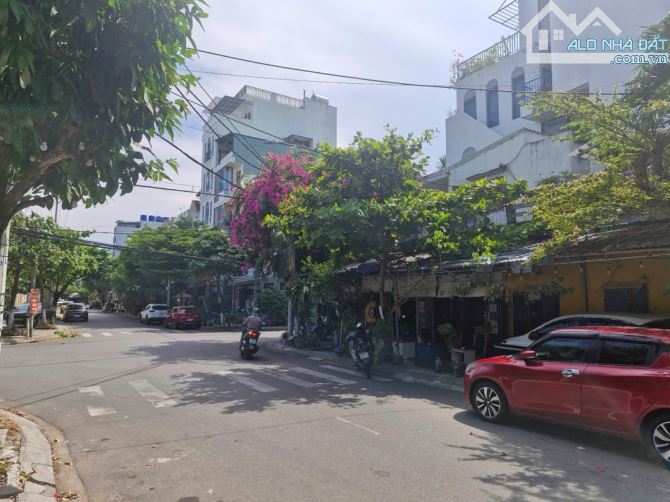 🏡 BÁN ĐẤT TẶNG NHÀ 2 TẦNG – LÔ GÓC 2 MẶT TIỀN DƯƠNG ĐÌNH NGHỆ – SÁT BIỂN MỸ KHÊ - 1