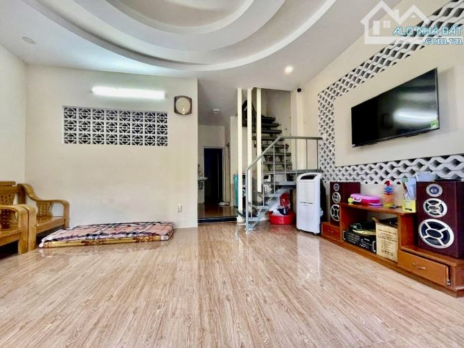 🆘🆘 Kiệt Ôto Tôn Đản hơn 2ty. - 1